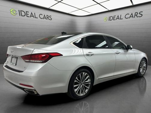Santiago Silver 2016 Hyundai Genesis 3.8