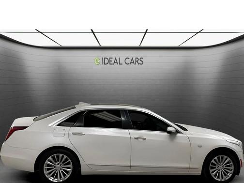 Crystal White Tricoat 2017 Cadillac CT6 2.0L Turbo Base