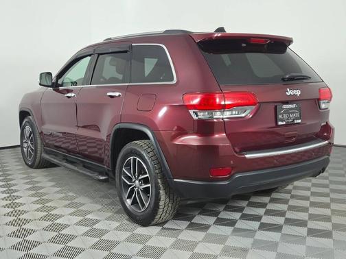 Red 2017 Jeep Grand Cherokee Limited