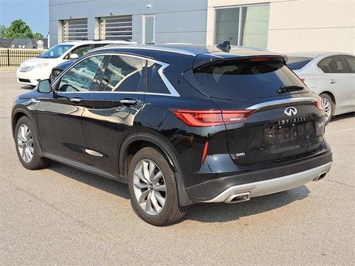 2022 INFINITI QX50 LUXE AWD