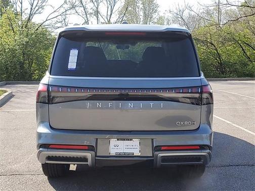 2025 INFINITI QX80 SENSORY AWD