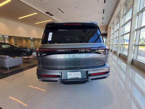 2025 INFINITI QX80 SENSORY AWD