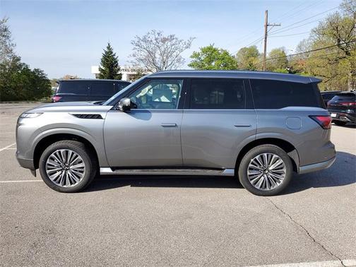 2025 INFINITI QX80 SENSORY AWD