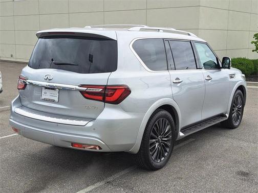 2023 INFINITI QX80 SENSORY AWD