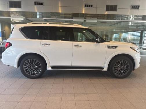 2022 INFINITI QX80 PREMIUM SELECT AWD