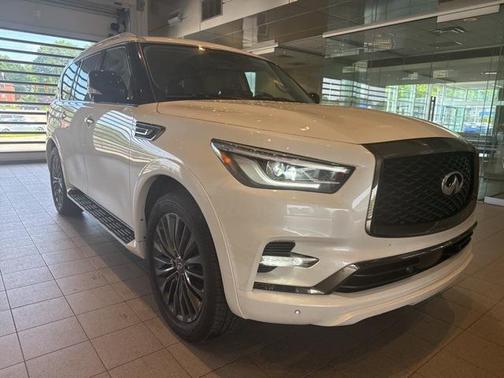 2022 INFINITI QX80 PREMIUM SELECT AWD