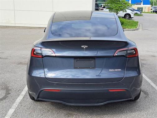 2022 Tesla Model Y Performance Dual Motor All-Wheel Drive
