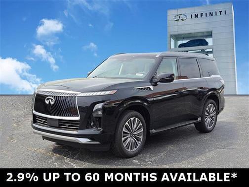 2025 INFINITI QX80 Luxe