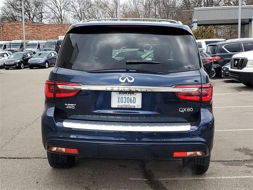 2024 INFINITI QX80 PREMIUM SELECT AWD