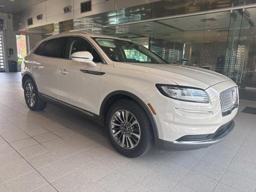 2021 Lincoln Nautilus Standard