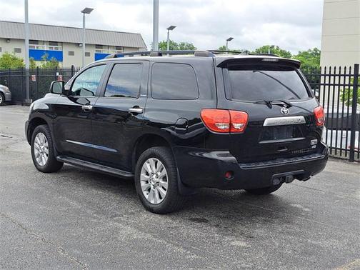 2017 Toyota Sequoia Platinum