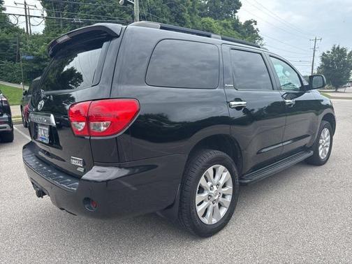 2017 Toyota Sequoia Platinum