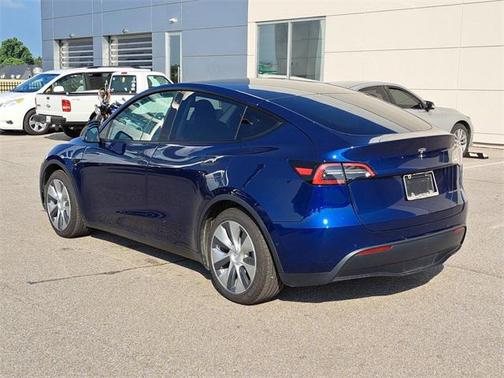 2021 Tesla Model Y Long Range Dual Motor All-Wheel Drive