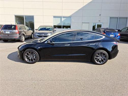 2019 Tesla Model 3 Standard Range Plus