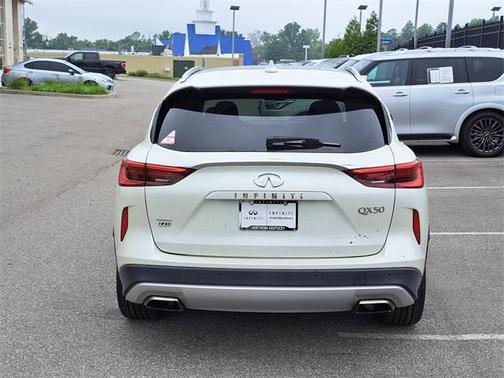 2019 INFINITI QX50 ESSENTIAL