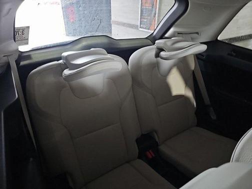 2022 Volvo XC90 T6 Momentum
