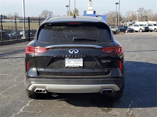 2024 INFINITI QX50 LUXE AWD