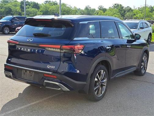 2022 INFINITI QX60 Luxe