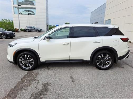2024 INFINITI QX60 Luxe