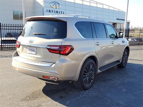 2024 INFINITI QX80 PREMIUM SELECT AWD