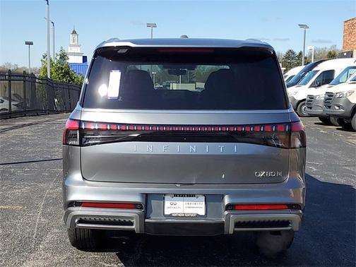 2025 INFINITI QX80 SENSORY AWD