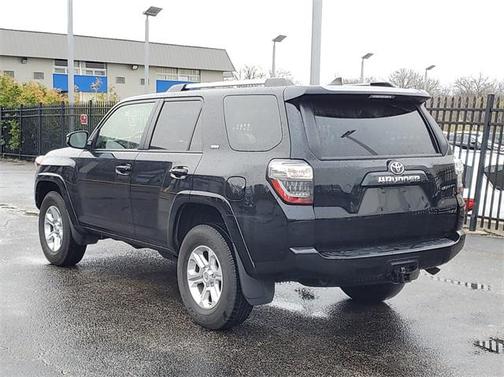 2022 Toyota 4Runner SR5