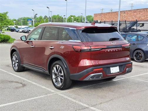 2022 INFINITI QX60 Luxe