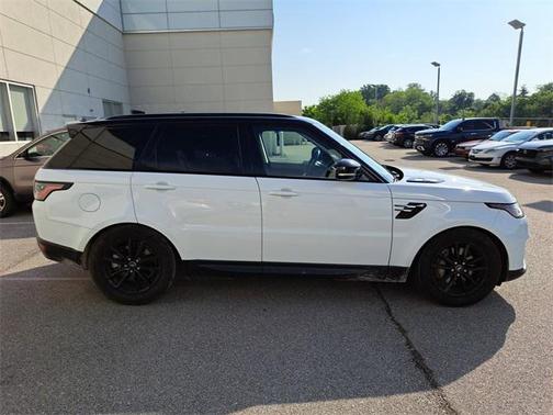 2022 Land Rover Range Rover Sport SE