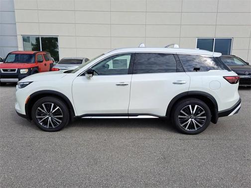2025 INFINITI QX60 SENSORY