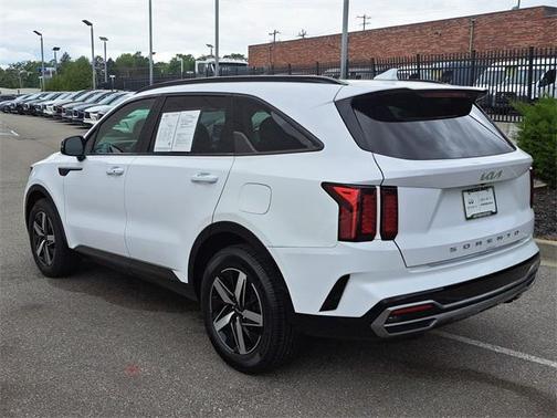 2022 Kia Sorento EX