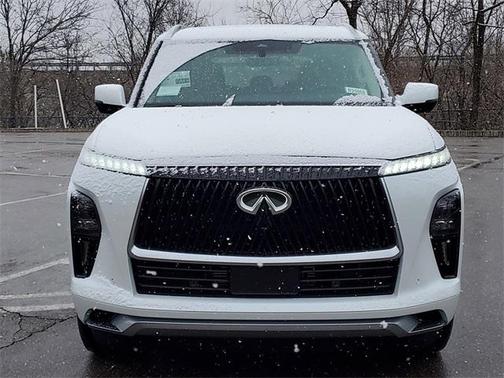 2025 INFINITI QX80 Luxe