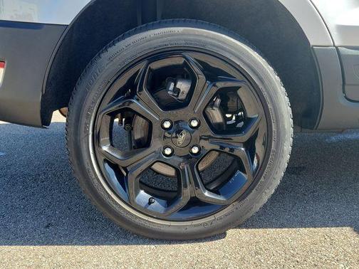 2022 Ford EcoSport SES