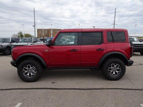 2025 Ford Bronco Badlands