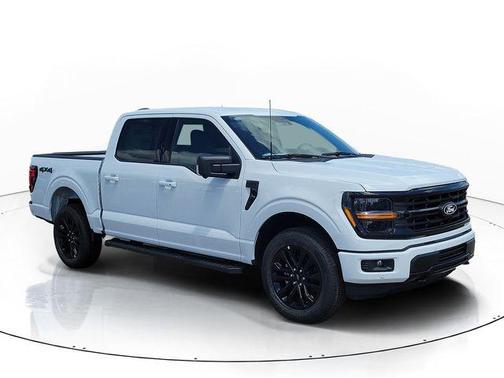 Oxford White 2026 Ford F-150 XLT