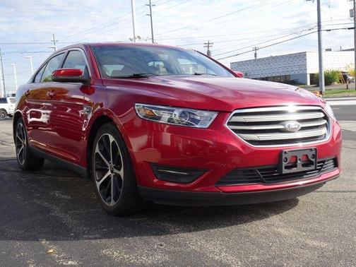 2015 Ford Taurus SEL