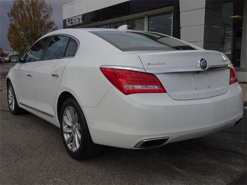2016 Buick LaCrosse Base
