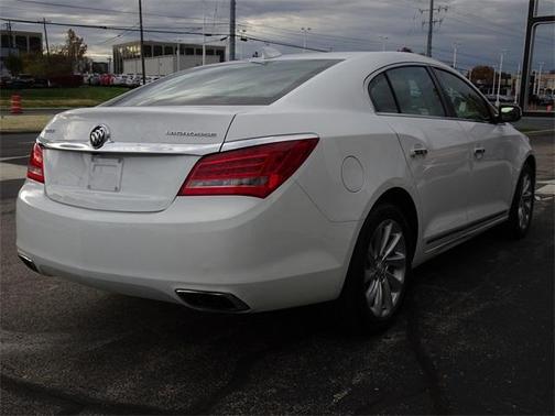 2016 Buick LaCrosse Base