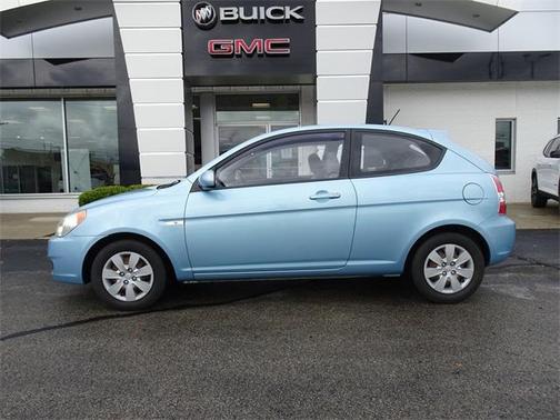 2010 Hyundai Accent GS