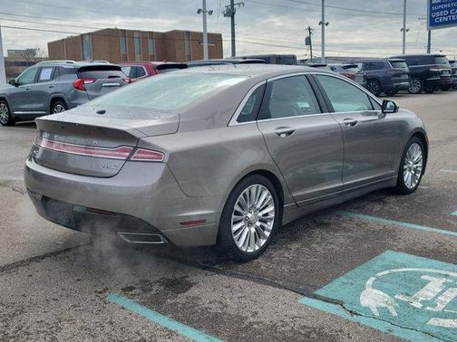 2016 Lincoln MKZ Base