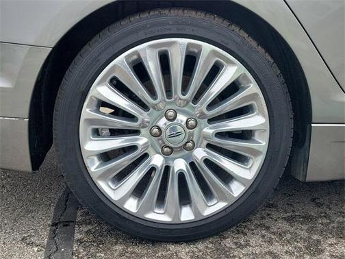 2016 Lincoln MKZ Base