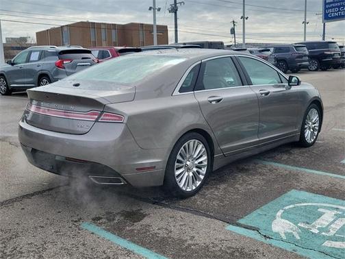 2016 Lincoln MKZ Base
