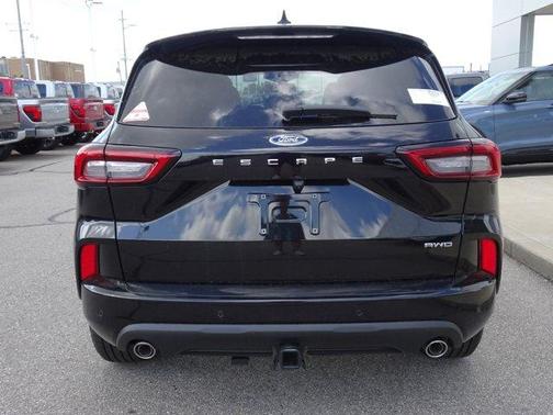 2025 Ford Escape ST-Line Elite