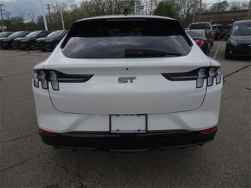 2022 Ford Mustang Mach-E GT