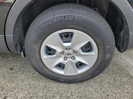 2013 Ford Explorer Base