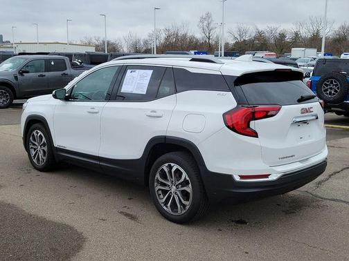 2020 GMC Terrain SLT