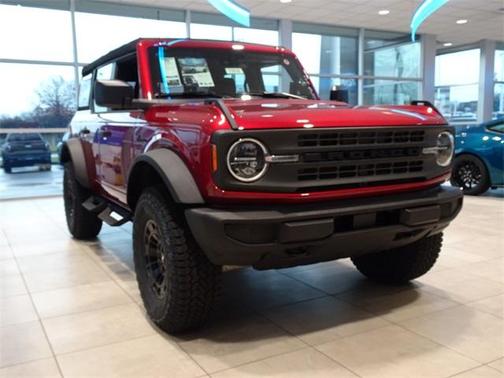 2025 Ford Bronco Base