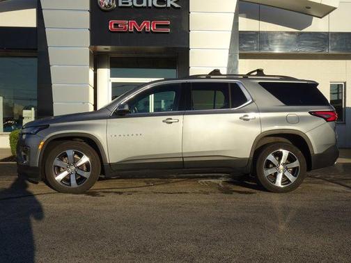 2023 Chevrolet Traverse LT Leather