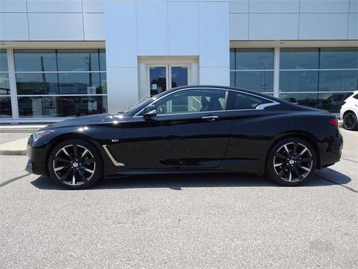 2017 INFINITI Q60 3.0T Premium