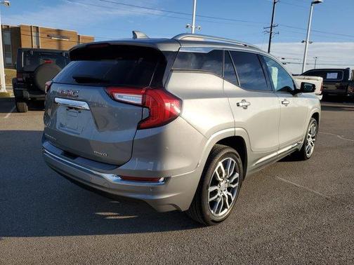 2023 GMC Terrain Denali