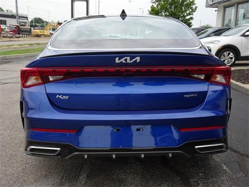 2022 Kia K5 GT-Line